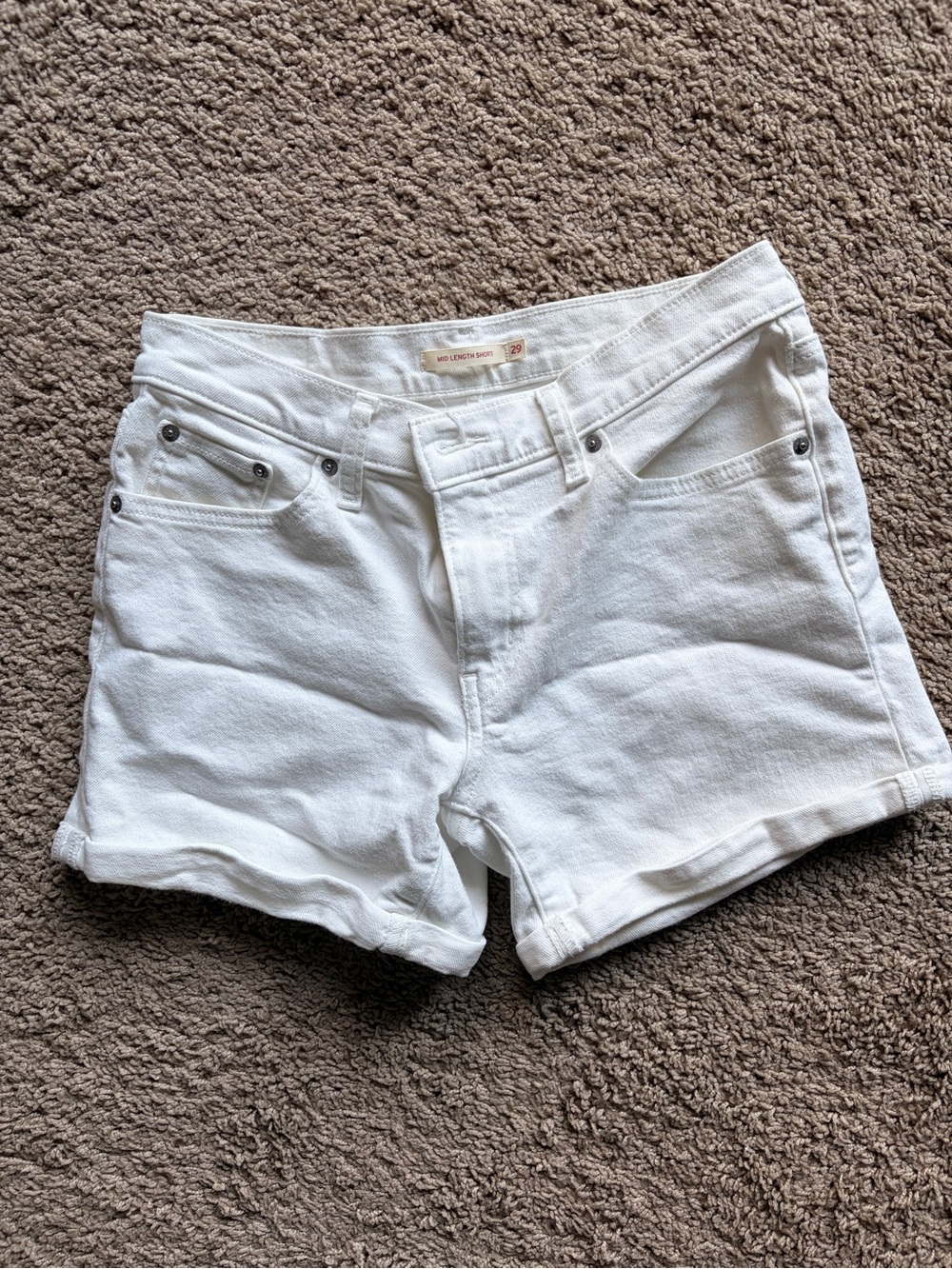 Levi’s White Denim Women’s Shorts Sz 29